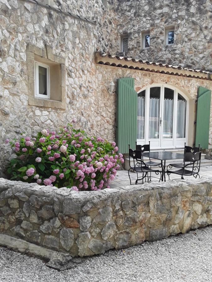 Bed and Breakfast Mas De L'Ile Avignon Exterior foto