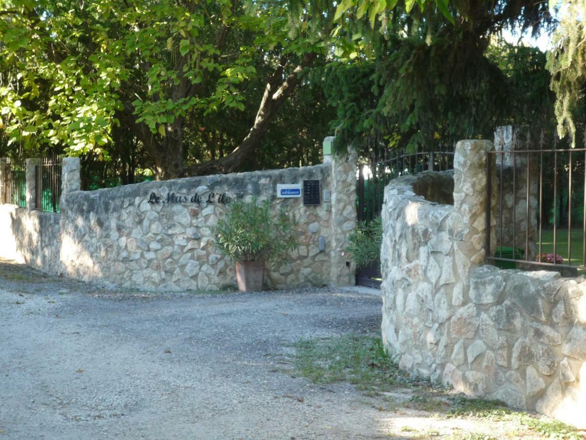 Bed and Breakfast Mas De L'Ile Avignon Exterior foto